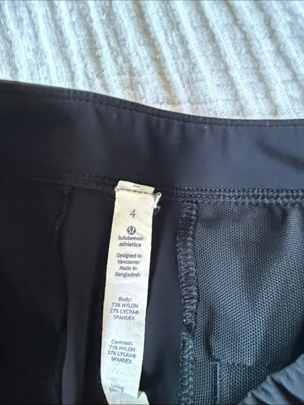 lululemon Mid Rise Women's Black Straight-Leg Drawstring Pants Vintage Style